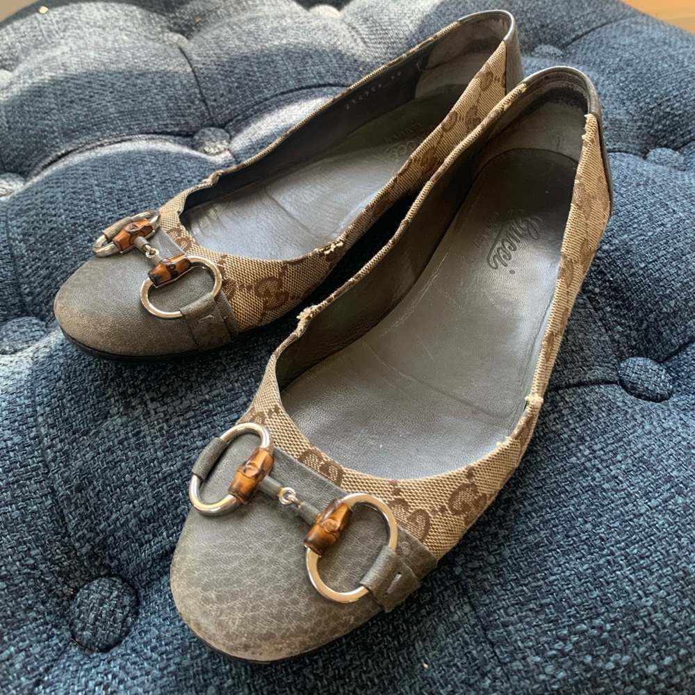 Gucci Sz 8 EU 38 Horsebit Signature Ballet Flats